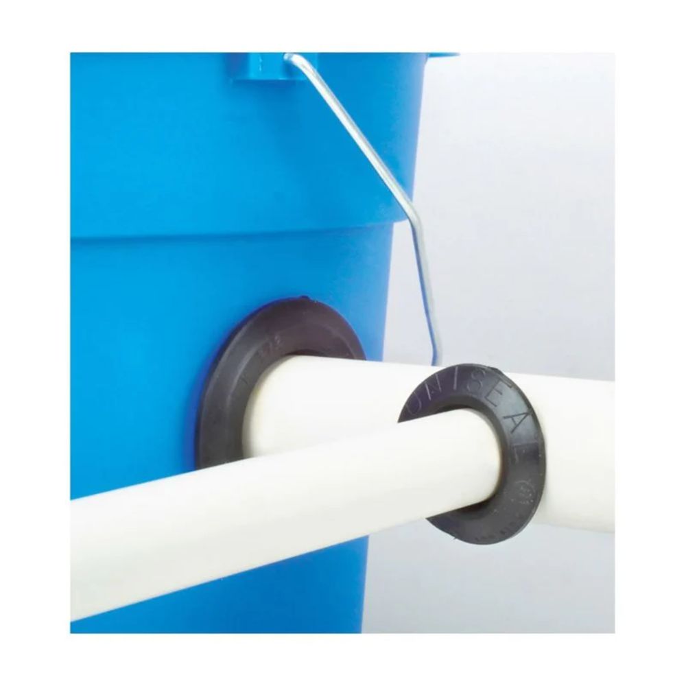 Uniseal® Pipe-to-Tank Seal Black 3"